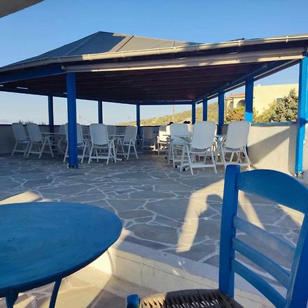 Blue Dolphin Studios And Apartment Вайя Экстерьер фото